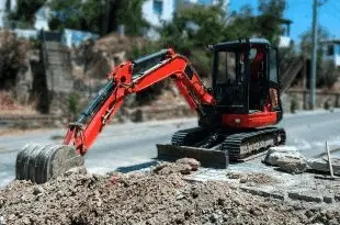 Desmantelamiento de estructura industrial en la provincia de Burgos